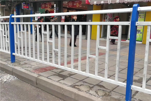高阳人行道护栏